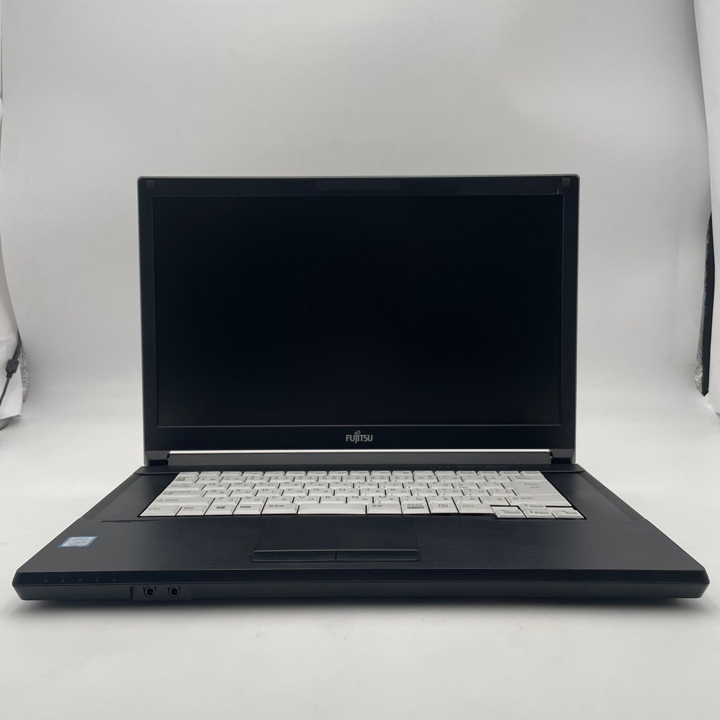 【Bランク】LIFEBOOK A579/B　Core i5 8365U/8GB/256GB/15.6